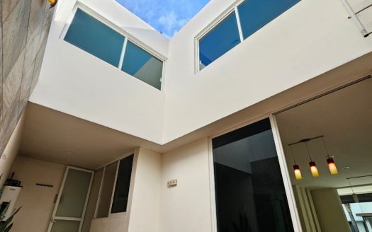 Casa en venta coto privado – Col. Insurgentes