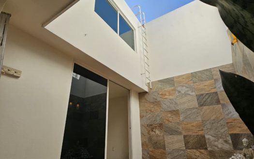 Casa en venta coto privado – Col. Insurgentes