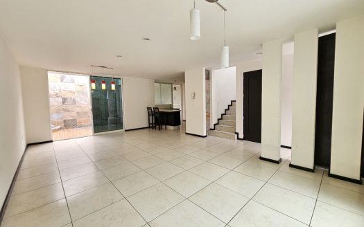 Casa en venta coto privado – Col. Insurgentes